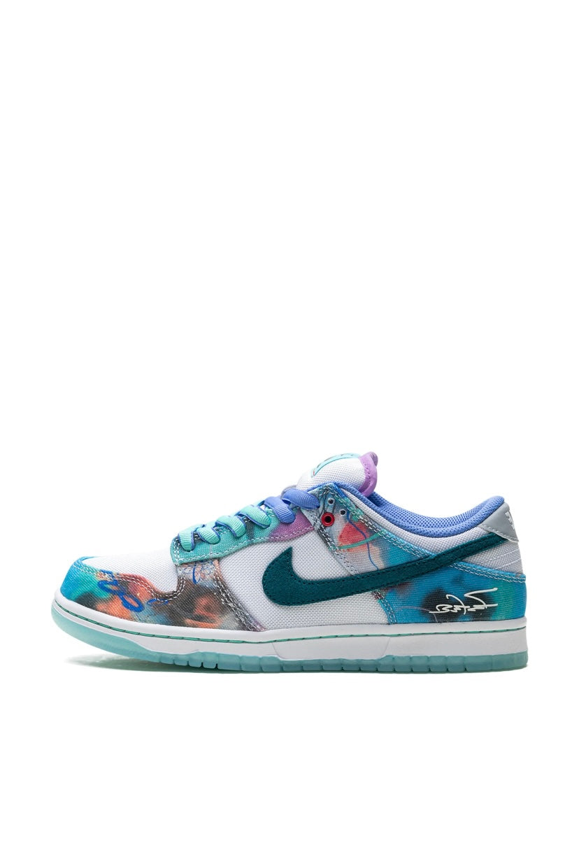 Nike Dunk Low SB X Futura Laboratories “Bleached Aqua”