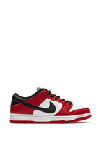 Nike SB Dunk Low Pro “Chicago”
