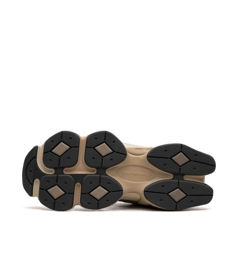 New Balance 9060 “Driftwood CastleRock”