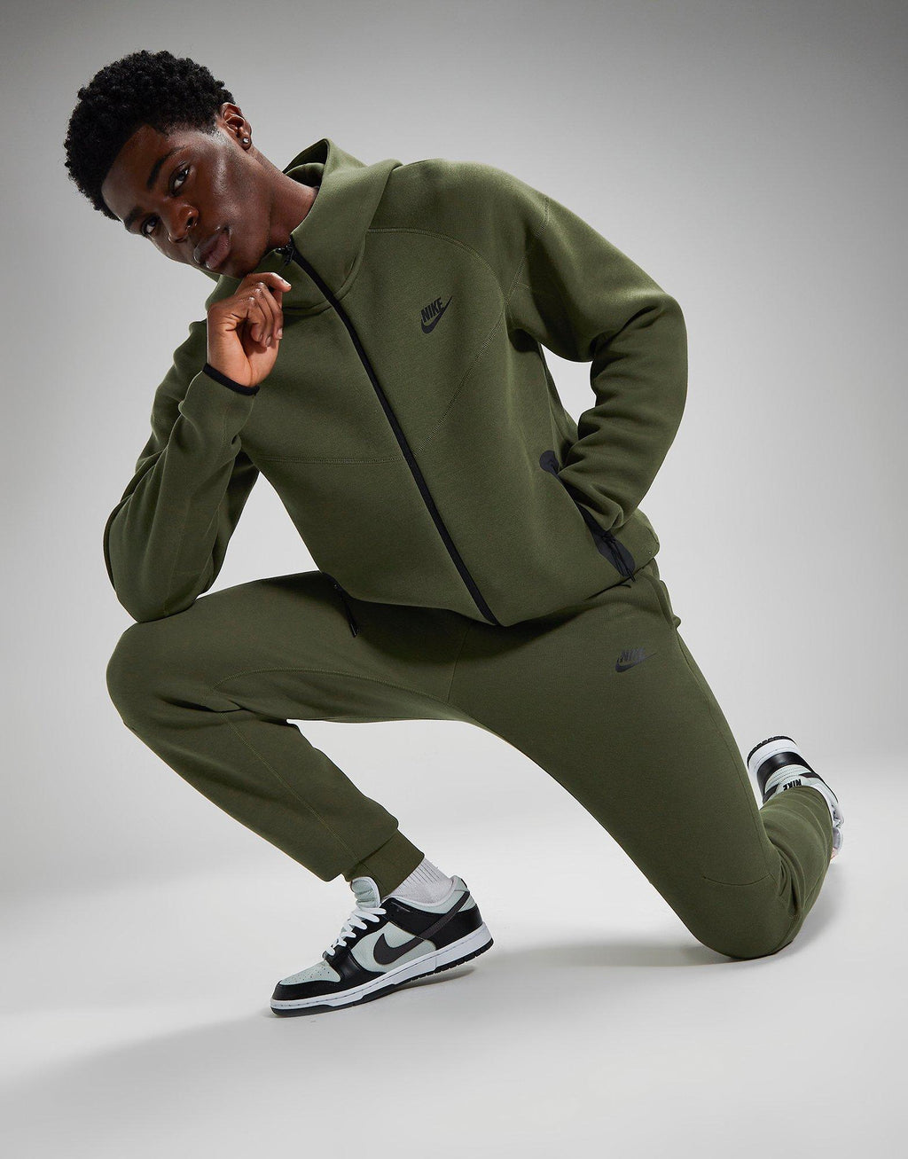 Nike Tech Fleece Full Zip Set |Army Green