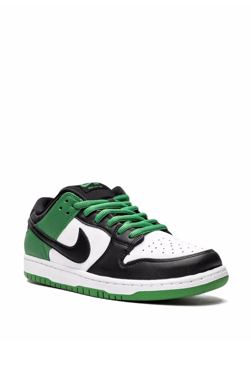 Nike Dunk Low SB “Classic Green”